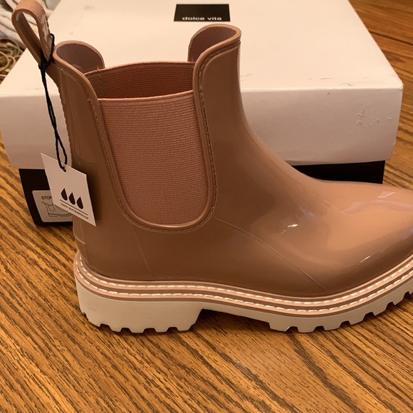 Dolce Vita ‘Stormy’ Rose Patent Boots NWT 6 - Picture 5 of 10